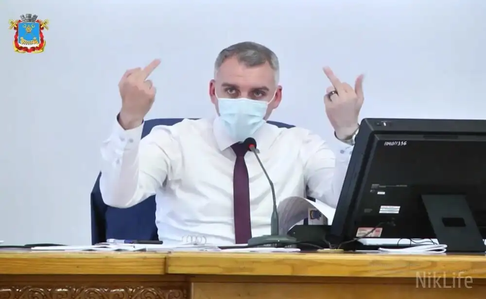 Клятви, меми і плитка: чим запам’ятався миколаївський мер Олександр Сєнкевич за 10 років