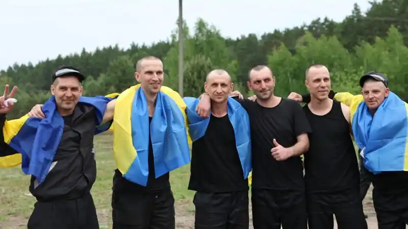 Україна повернула ще 303 військовополонених у рамках масштабного обміну