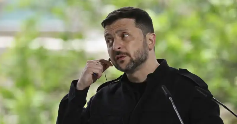 Зеленський готовий до перемовин: чекає Путіна у Стамбулі після оголошення припинення вогню