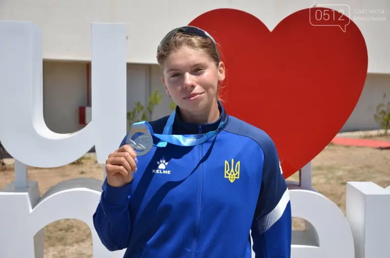 Миколаївська спортсменка Ксенія Цомпель здобула “срібло” на Чемпіонаті світу з веслування